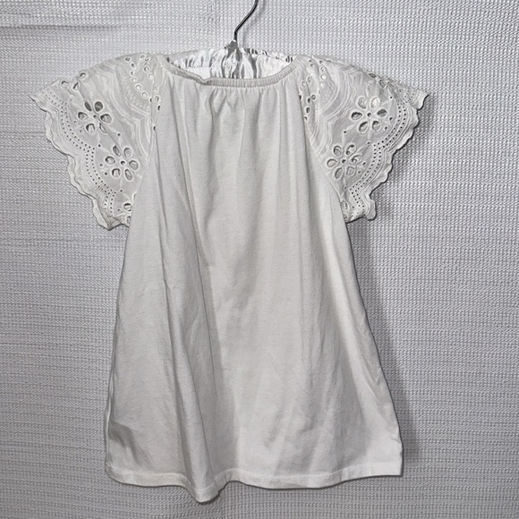 CAT & JACK Girls Blouse Flower Eyelet Sleeves White Size Small (6/6X) - Picture 3 of 5